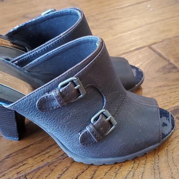 BC BG Open Toe Block Heel Shoes - Picture 5 of 6